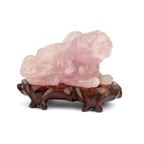 Chinese Rose Quartz Foo Lion Figure