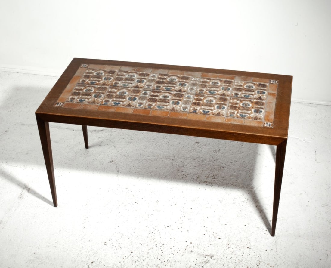 Severin Hansen Danish Tile Top Table: 1960's oak coffee table designed by Severin Hansen for Haslev Møbelsnedkeri. Top inset with Royal Copenhagen Baca tiles designed by Niels Thorsson. Partial original Severin Hansen paper label to the