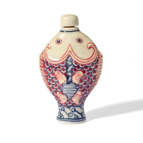 Chinese Double Carp Porcelain Snuff Bottle