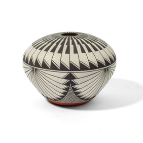 Pat Valencia Laguna Pottery Geometric Jar