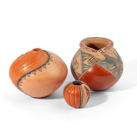 Felicia Fragua / Simone Goya Jemez Pueblo Jars