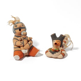2 Jemez Storyteller Figures L. Lucero / D. Toya