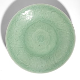 Chinese Qing Dynasty Incised Celadon Charger 14.5"
