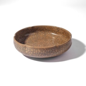 Chinese Geyao Type Pottery Foliate Brush Washer