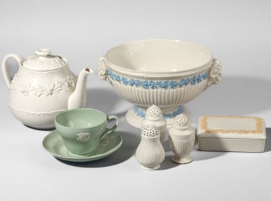 Collection Wedgwood Queens Ware / Rams Head Bowl