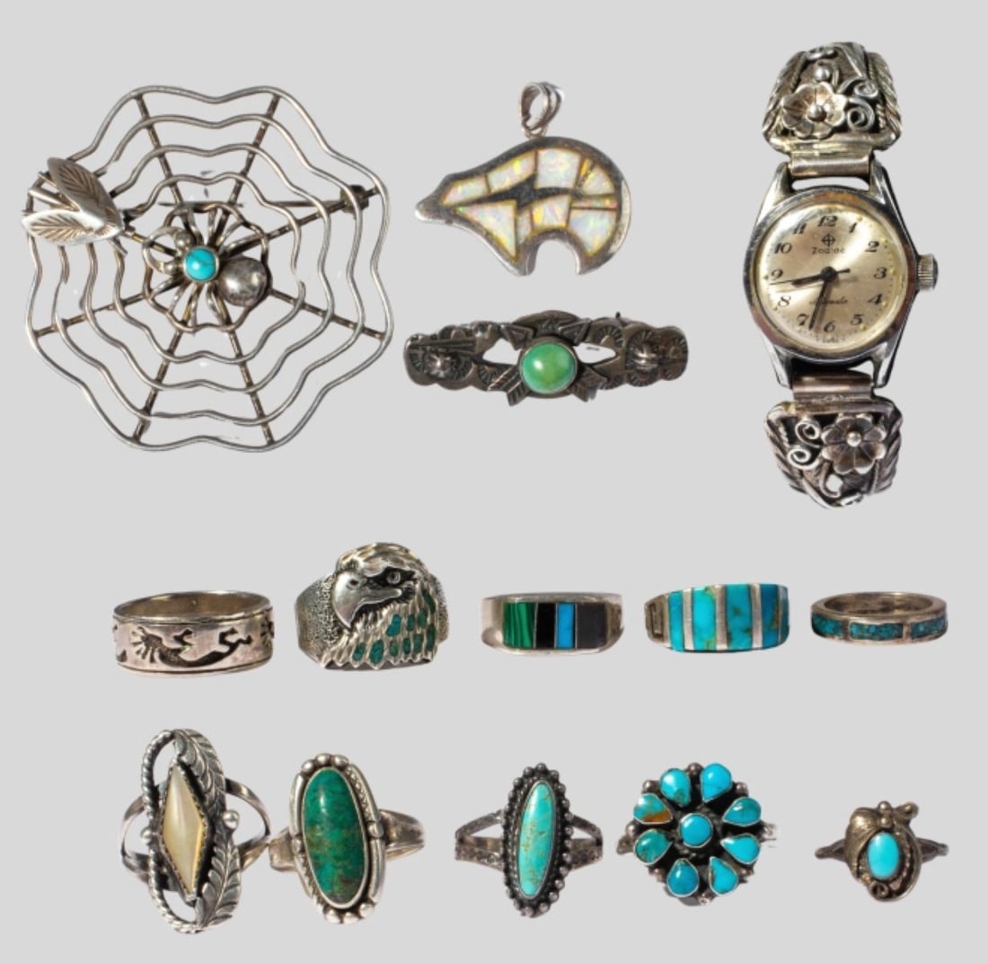 Navajo Southwest Jewelry / Bobby Johnson (1 of 6)