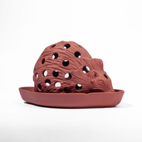 Wedgwood Terracotta Hedgehog Bulb Pot & Tray