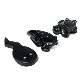3 Native American Zuni Carved Black Stone Frogs