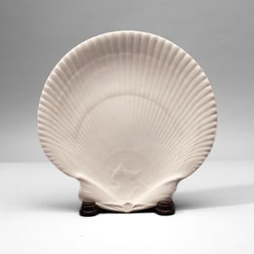 19th Century Wedgwood Pearlware Nautilus Shell Plate