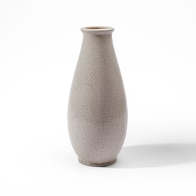 Chinese Ge Type Monochrome Vase