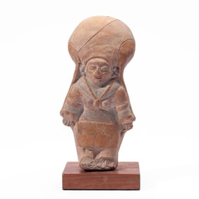 Pre-Columbian Jamacoaque Female Pottery Figure