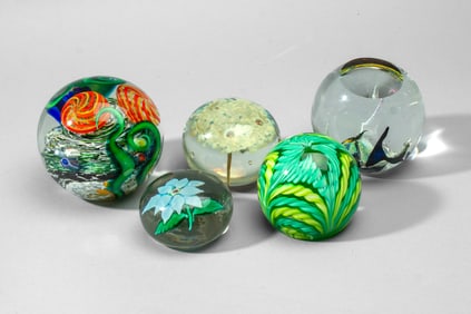 Studio Art Glass Paperweights / Glass Eye Studio