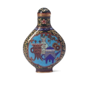 Chinese Cloisonne "Antiques" Snuff Bottle Qianlong Mark