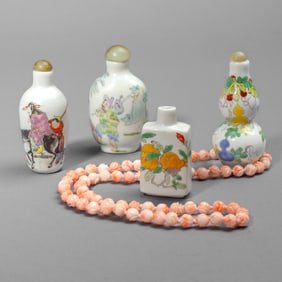 4 Chinese Enameled Porcelain Snuff Bottles