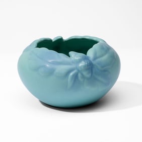 Van Briggle Pottery Acorn & Oak Leaf Bowl