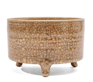 Chinese Ge Type / Geyao Tripod Bowl