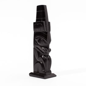Pat Dixon NW Coast Haida Argillite Bear Totem