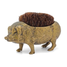Antique Brass Pig / Boar Ink Pen Wipe