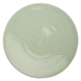 Chinese Qing Dynasty Incised Celadon Charger