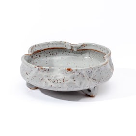 Japanese Shino Ware Quatrelobed Bowl