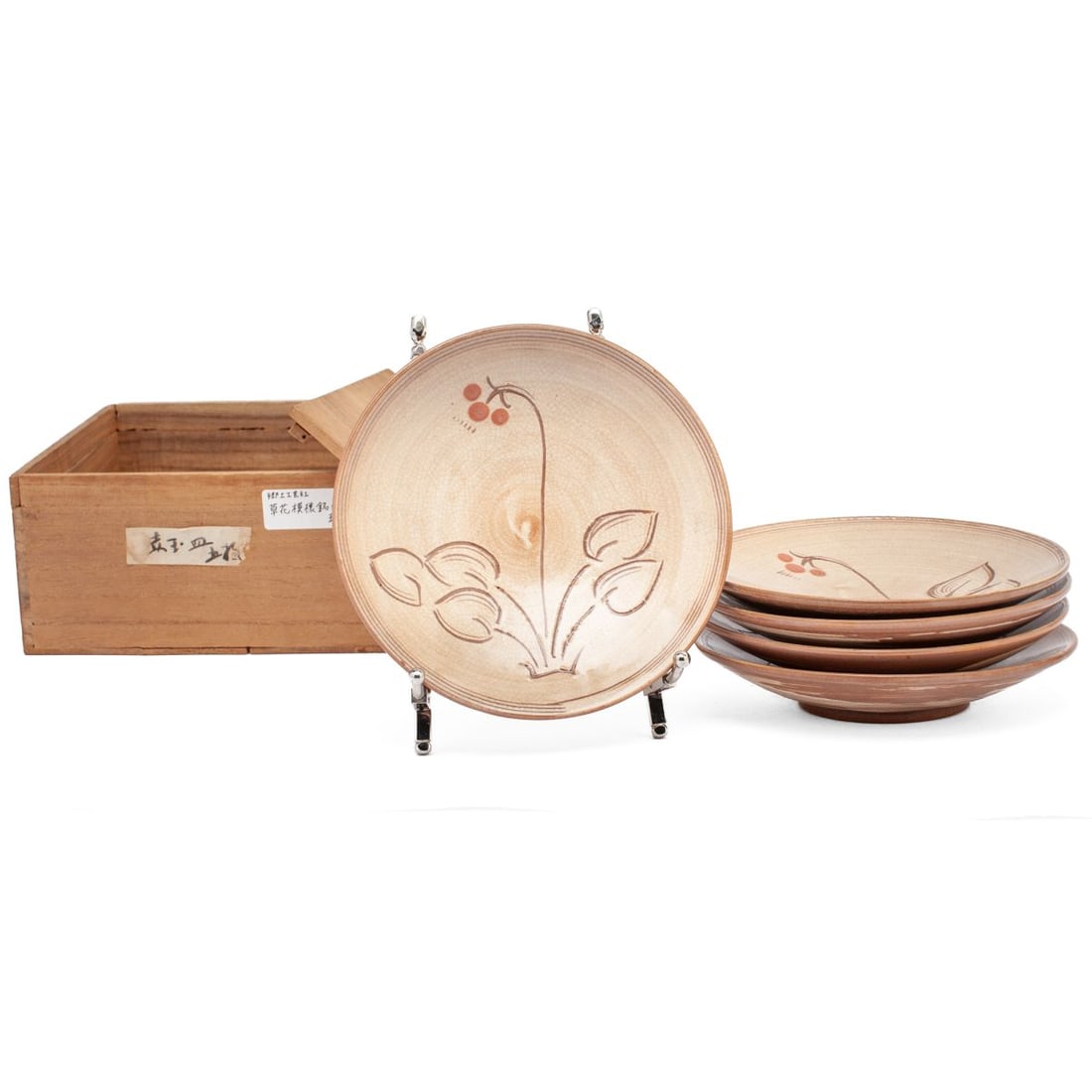Set of Five Dishes by Fuji Tatsukichi: Japanese ceramic set of five dishes designed by Fuji Tatsukichi (1884 - 1961 Japan). Each modeled in tan stoneware, the interior with thin white slip and incised plant with rust-toned slip dots and wh