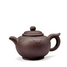 Chinese Yixing Clay "Clouds" Teapot