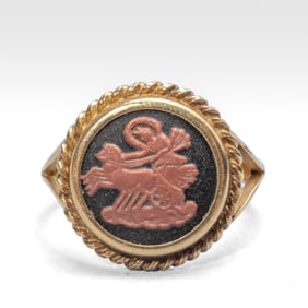 Wedgwood Jasperware & 10K Yellow Gold Ring