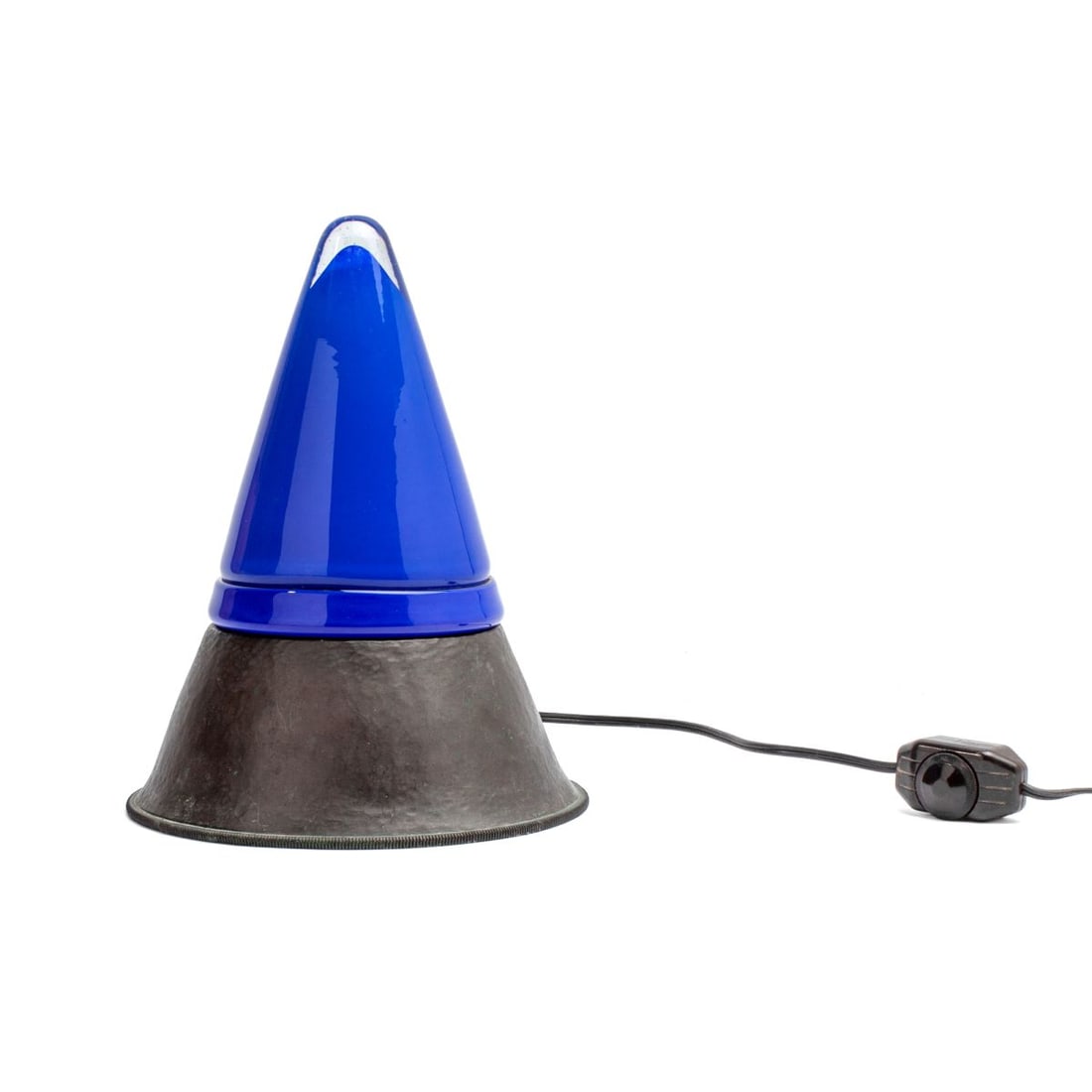 Benjamin Moore & Walter White Blue Table Lamp (1 of 8)