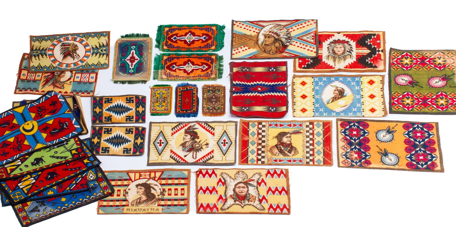 Collection Cigar Felt Miniature Rugs & Blankets (1 of 6)