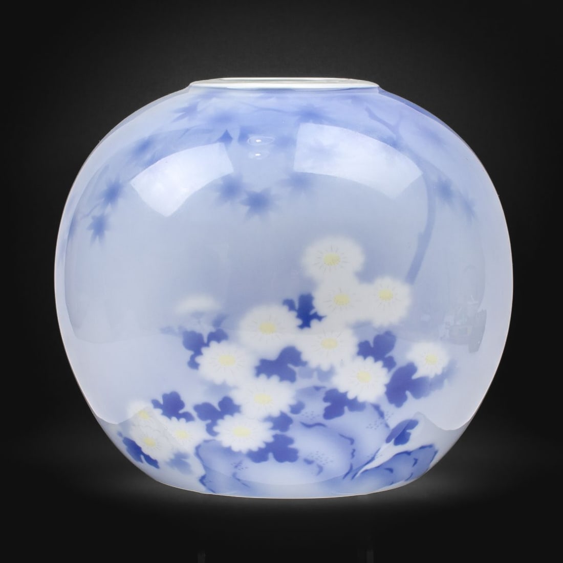 Japanese Fukagawa Seiji Porcelain Vase (1 of 5)