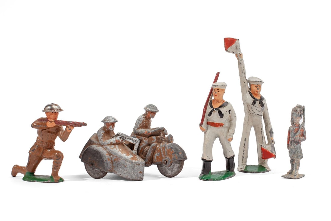 Group Vintage Barclay Army Toy Figures (1 of 7)