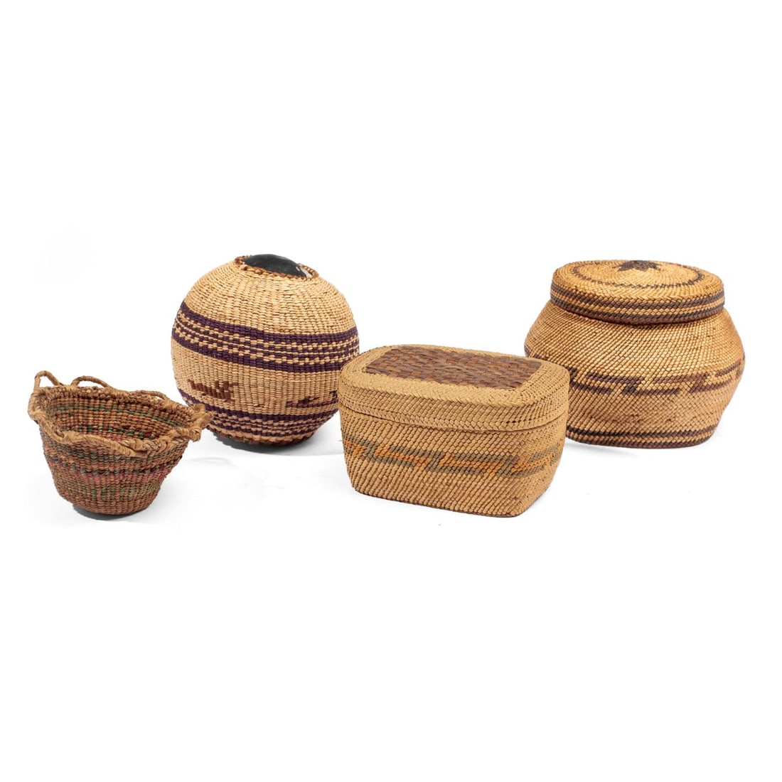 Four Native American Makah Woven Baskets (1 of 3)