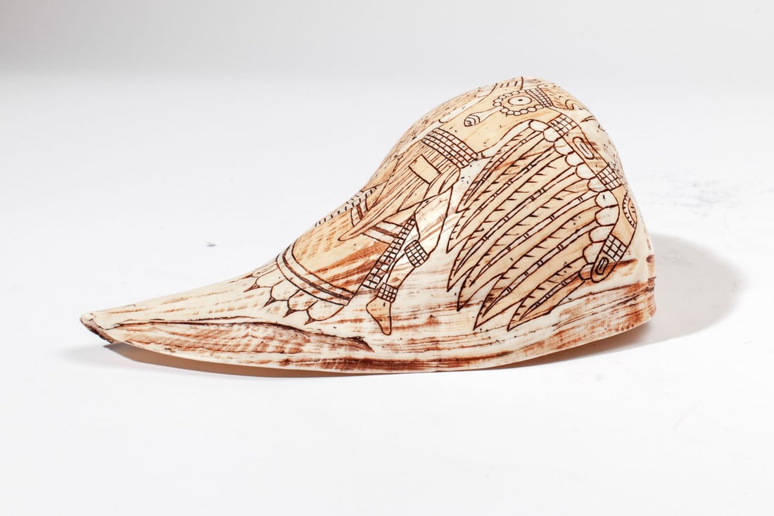 Dan Townsend Cherokee Carved Conch Shell - 3