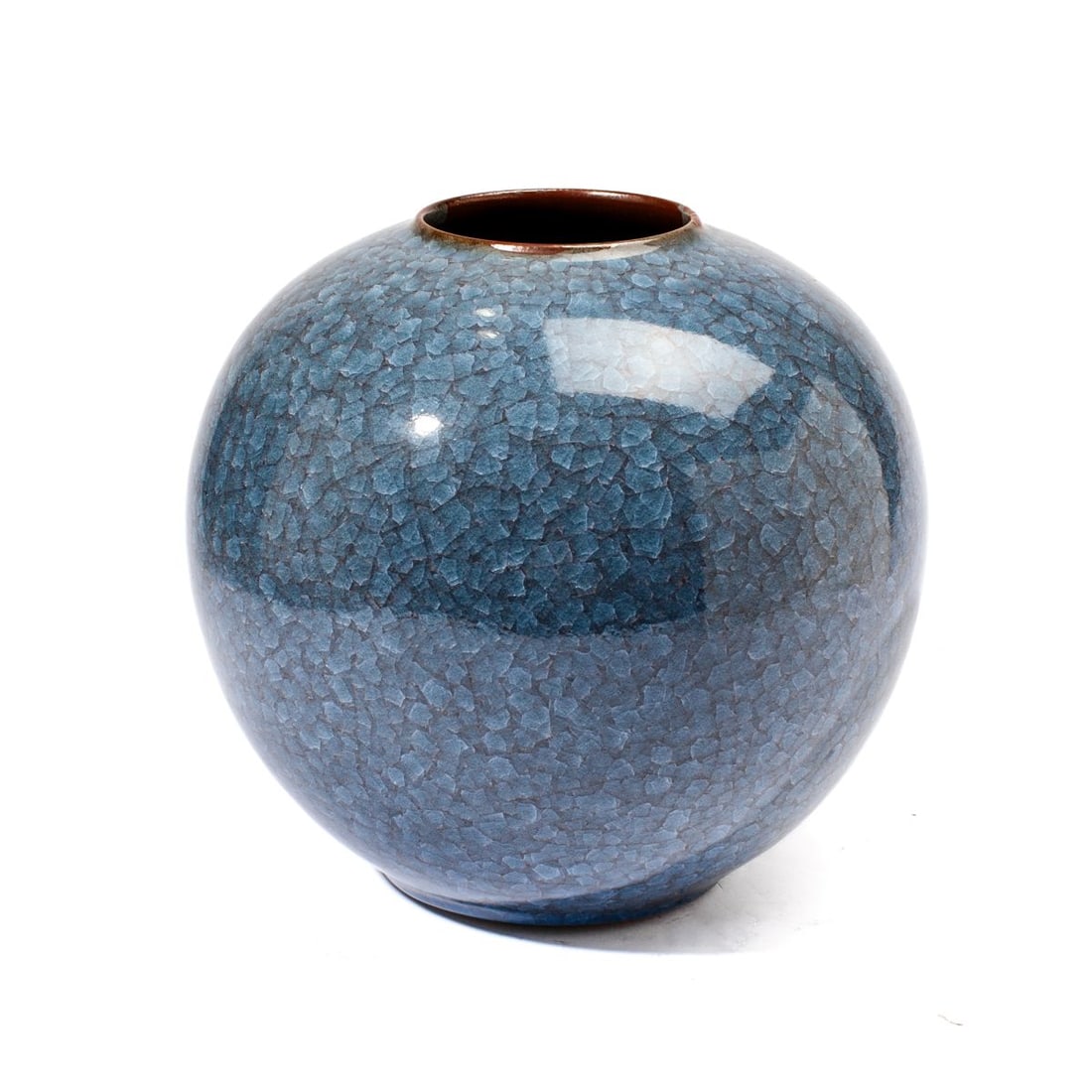Japanese Art Pottery Blue Crackle Glaze Vase: Kyomizu / Kyoto Ware Japanese art pottery vase of globular form covered all-over in blue glaze with distinctive and multi-toned craquelure. Artist/kiln mark to base. In excellent condition. 10" H x 9"