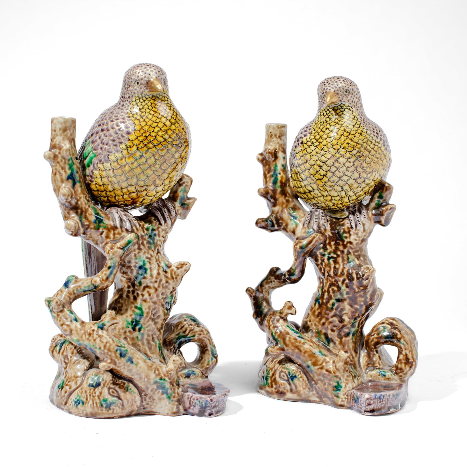 Pair Antique Japanese Kutani Porcelain Model Birds (1 of 7)