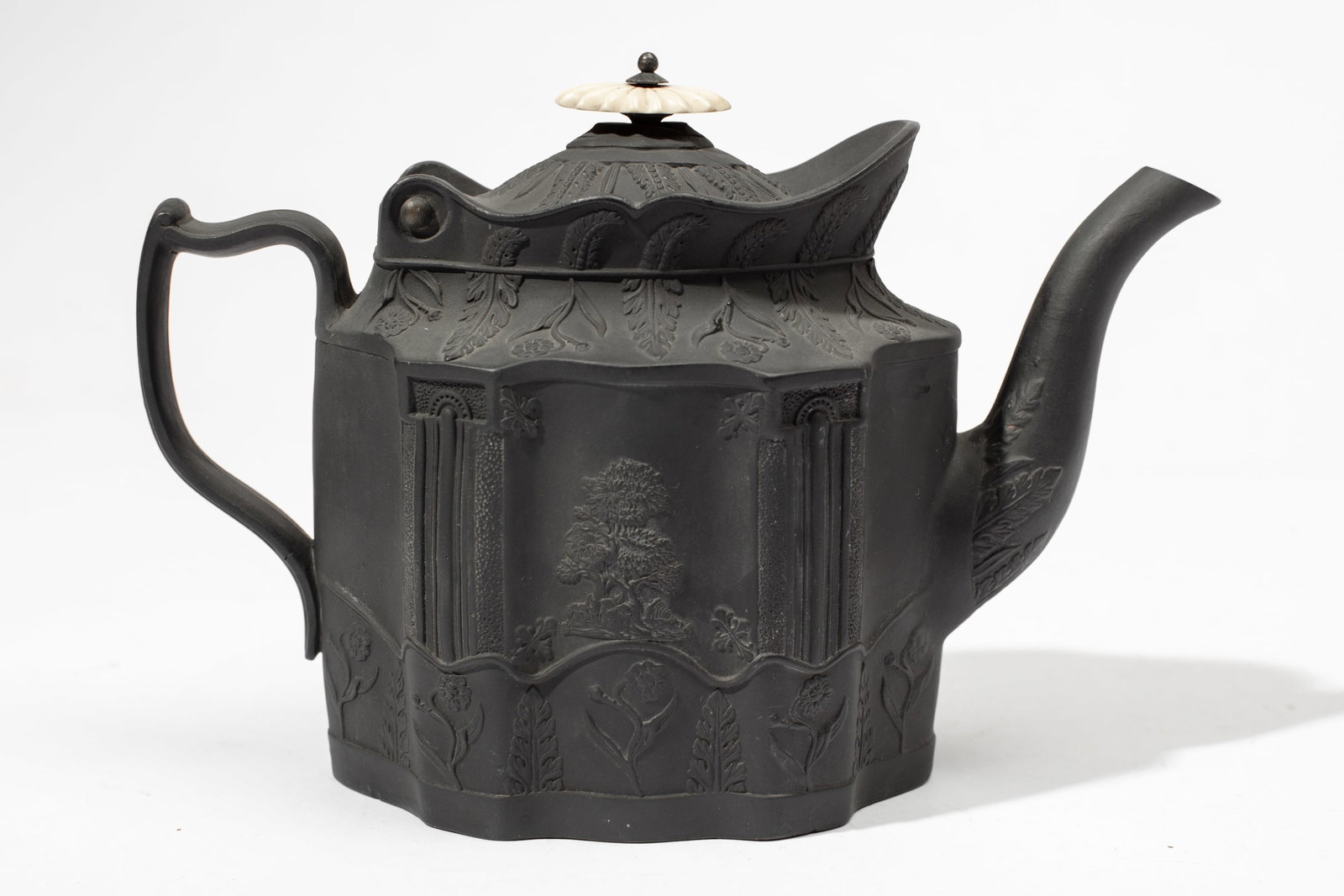 Two Black Basalt Teapots / American Eagle - 3
