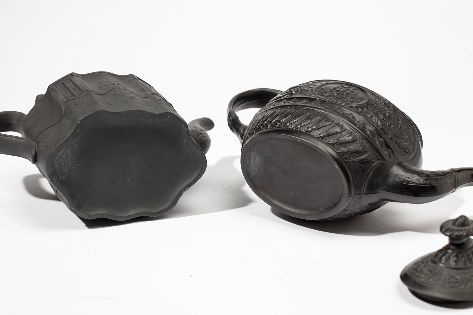 Two Black Basalt Teapots / American Eagle - 6