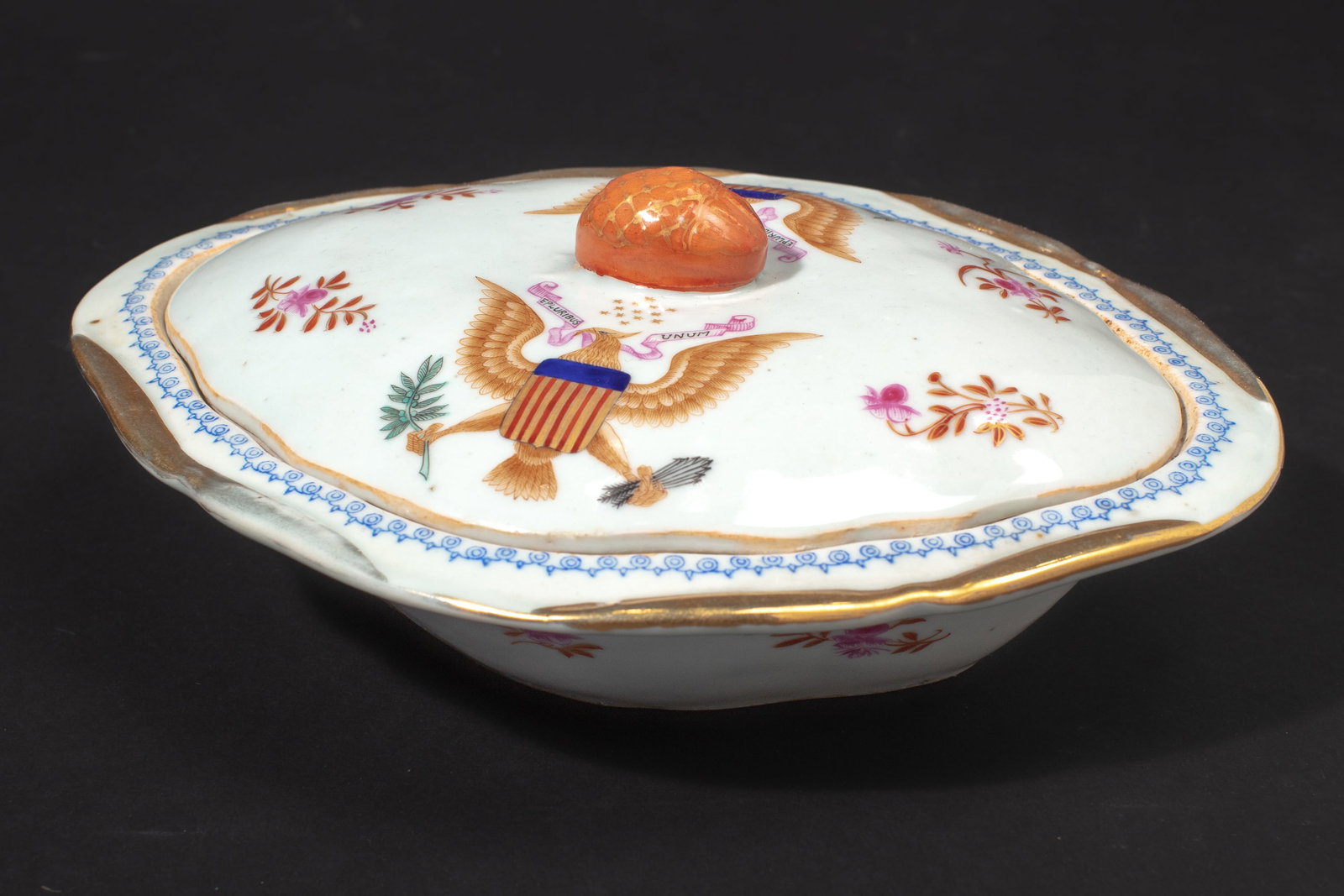Chinese Export Armorial Porcelain Eagle Server - 4