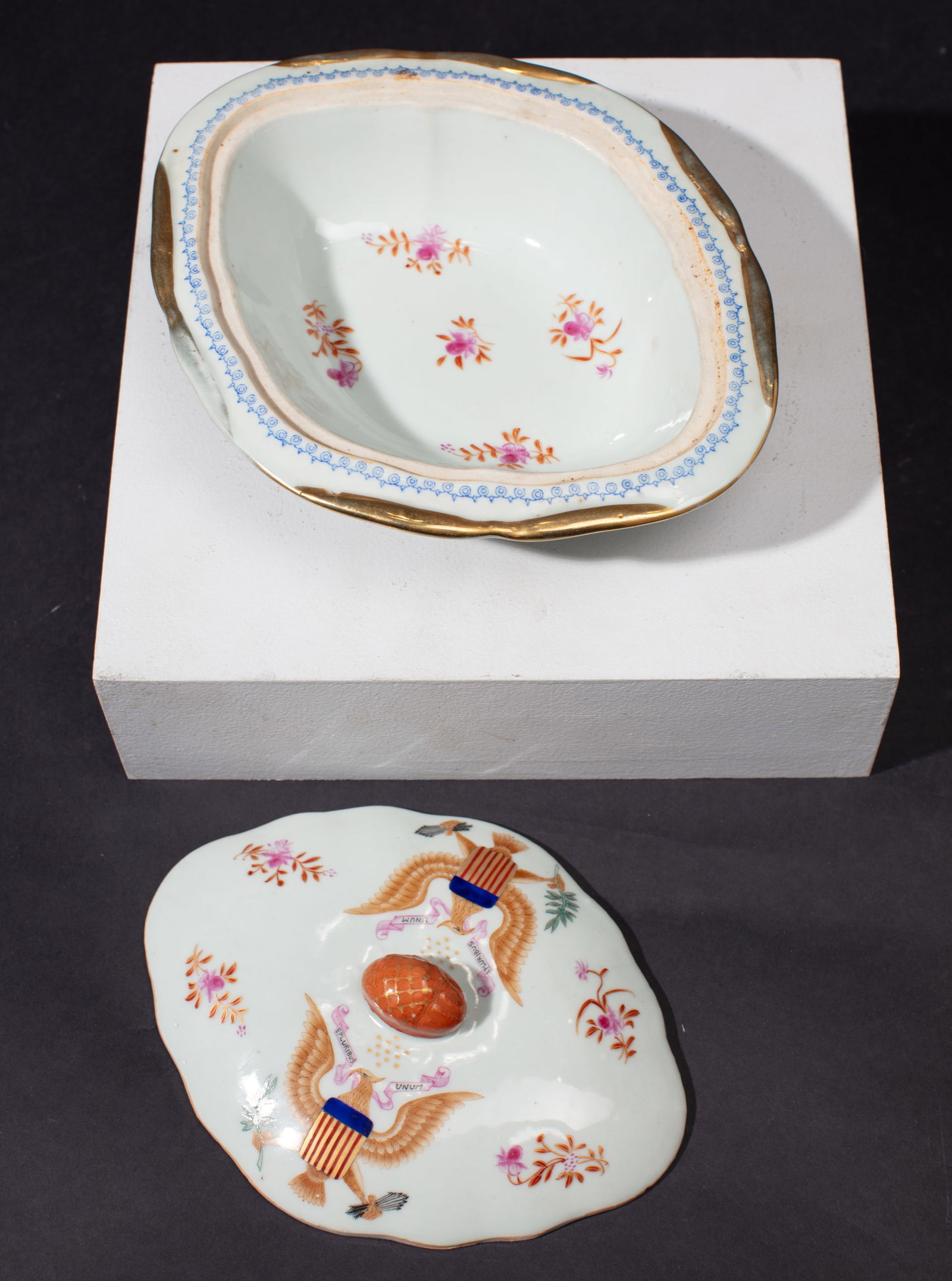 Chinese Export Armorial Porcelain Eagle Server - 5