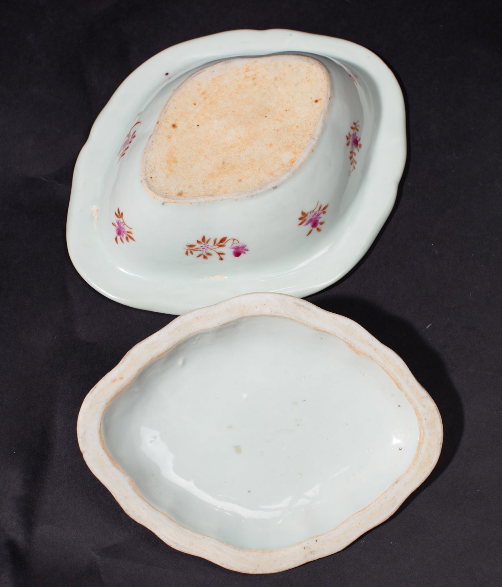 Chinese Export Armorial Porcelain Eagle Server - 6