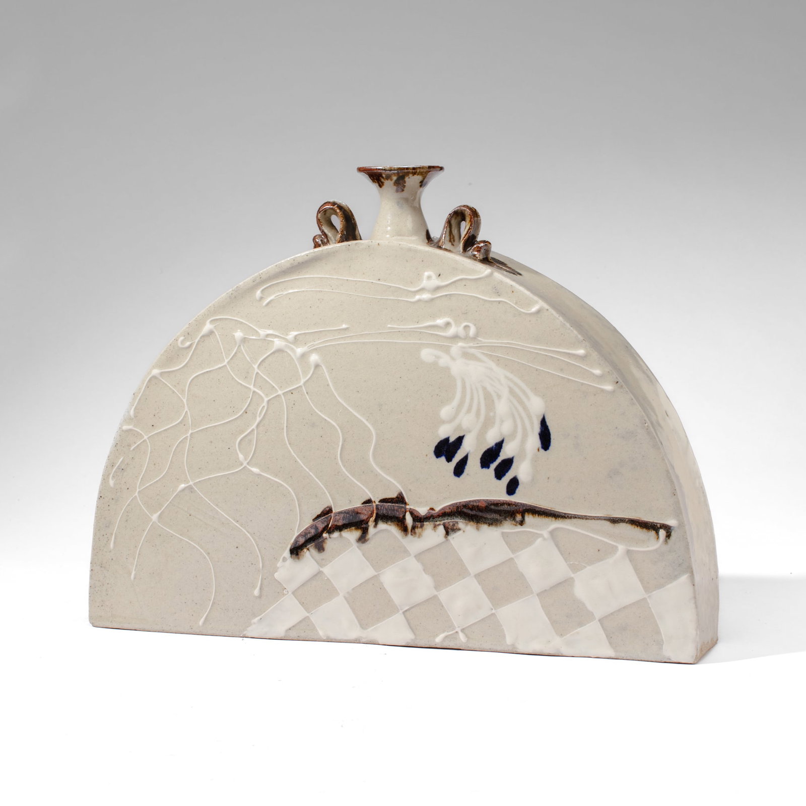 Gerry Newcomb (WA) Large Half Moon Vase (1 of 3)