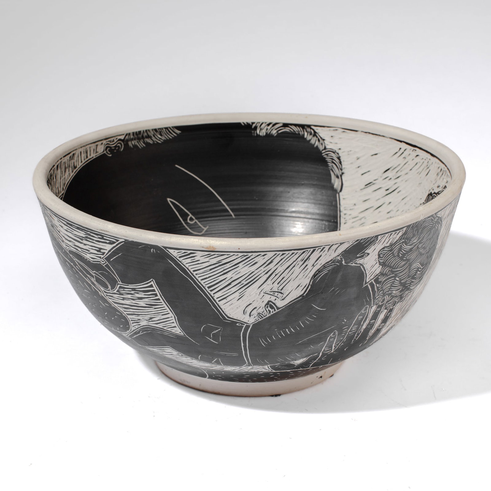 Beth Lo "Good Friends" Sgraffito Decorated Bowl (1 of 5)