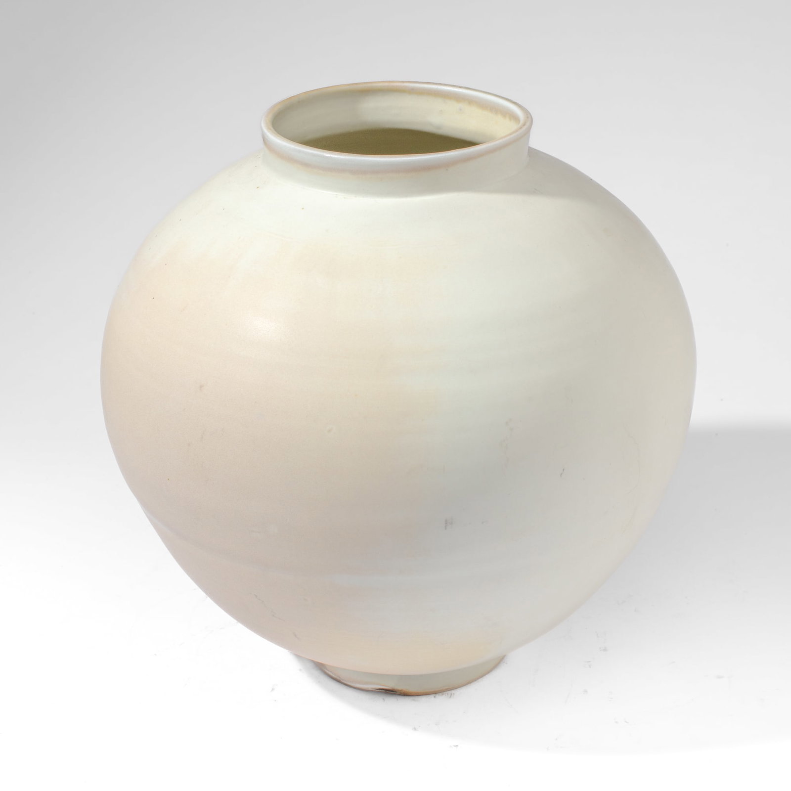 Steve Sullivan (WA) Stoneware Moon Jar, 2006: Steve Sullivan (Washington) Stoneware Moon Jar, 2006. Signed and dated on base. Sullivan is a practicing architect in the Seattle area as well as a ceramic artist. Jar measures 14x13". Collection of M