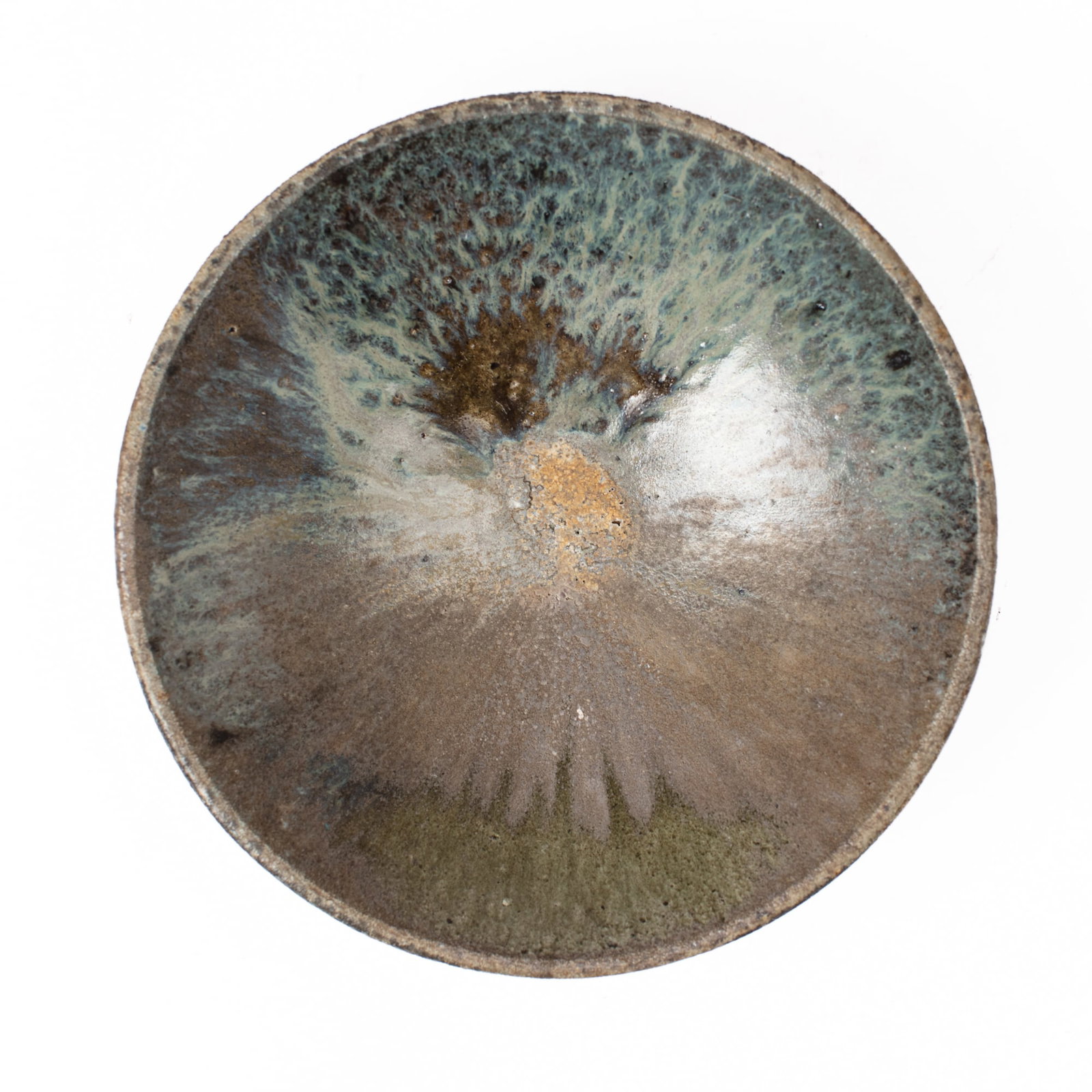Japanese Ash Glazed Stoneware Bowl: Japanese stoneware bowl of wide flaring form on narrow base with splashed ash glaze in olive and amber transmuting to blue where thick. In very good condition. 10" D.
