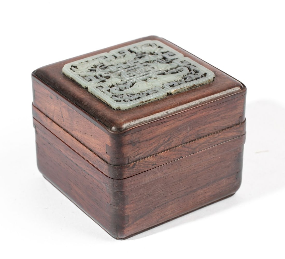 Chinese Qianlong White Jade Plaque Box (1 of 4)