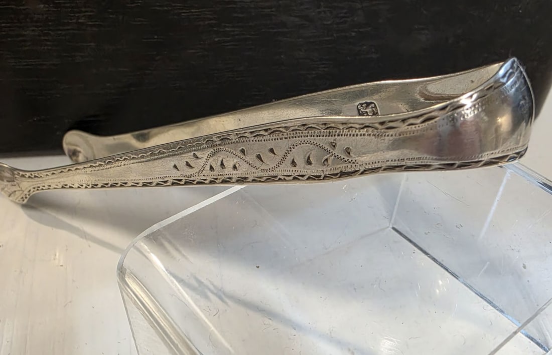 Georgian Sterling Silver Sugar Tongs (1 of 3)