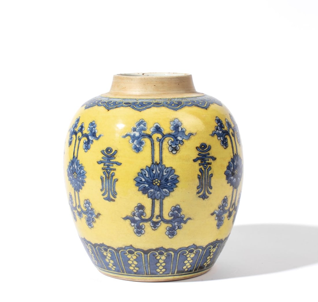 Chinese Blue & White Yellow Ground Ginger Jar (1 of 6)