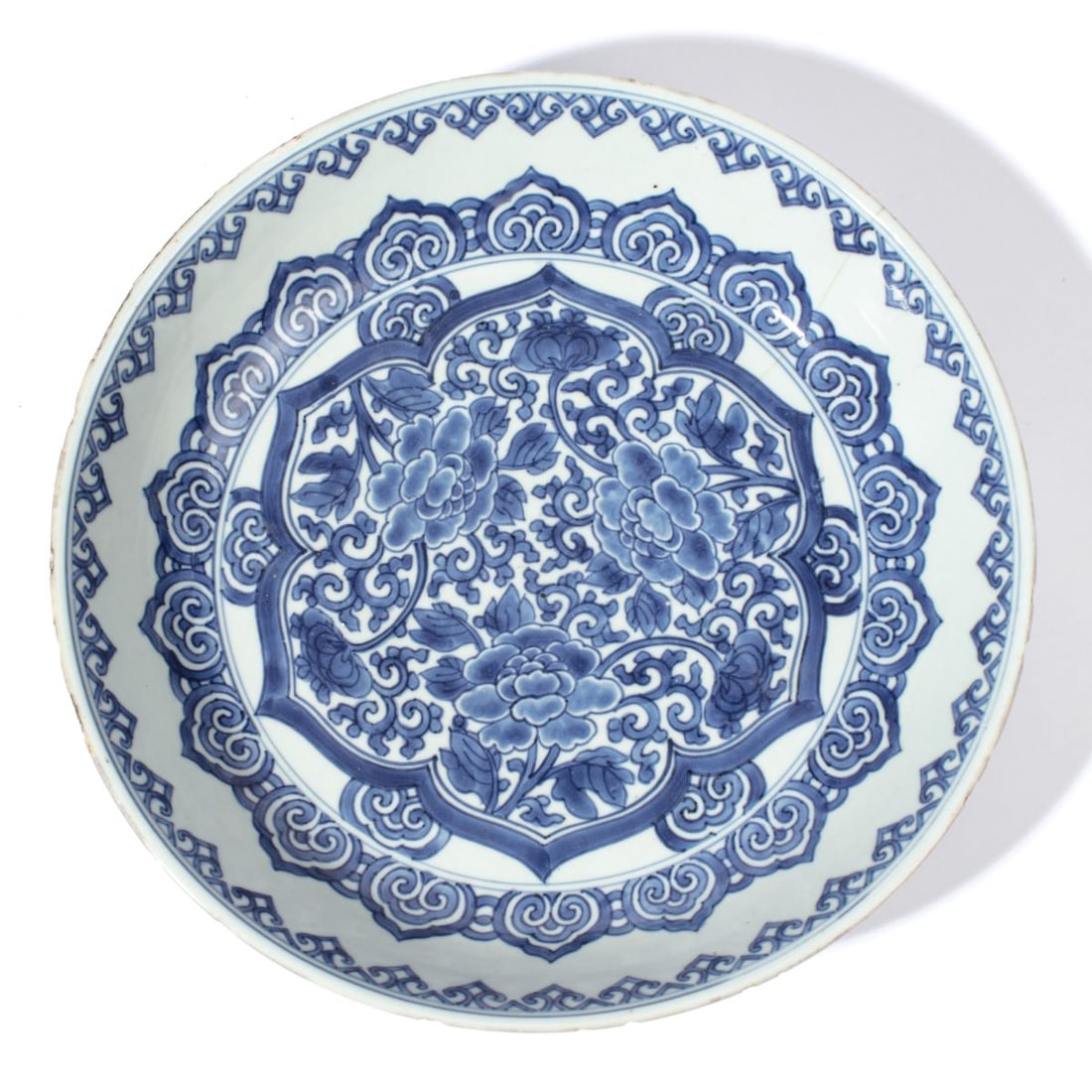 Chinese Kangxi Blue & White Charger Bowl 13" (1 of 4)