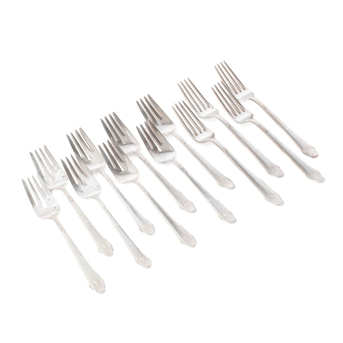 Gorham Stering Hunt Club Dinner & Salad Forks: Gorham "Hunt Club" pattern sterling silver dinner and salad forks with script "W" monograms. Marked GORHAM STERLING PAT. 1930 (dinner forks with R). Normal signs of use. (1) Set 4 dinner forks. 205