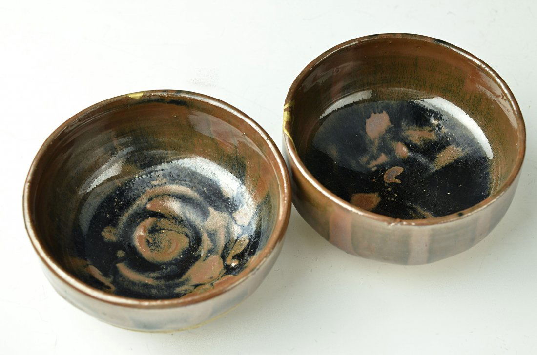 Two Henan russet-striped blackish-brown glazed bowls,.: Please see the photos for item sizes./Provenance / Japanese Gentlman Collector/////Settlement is bank transfer, PAYPAL, VISA, AMEX(VISA, AMEX fee 2.5% addition)./Shipment will be delivered safely and